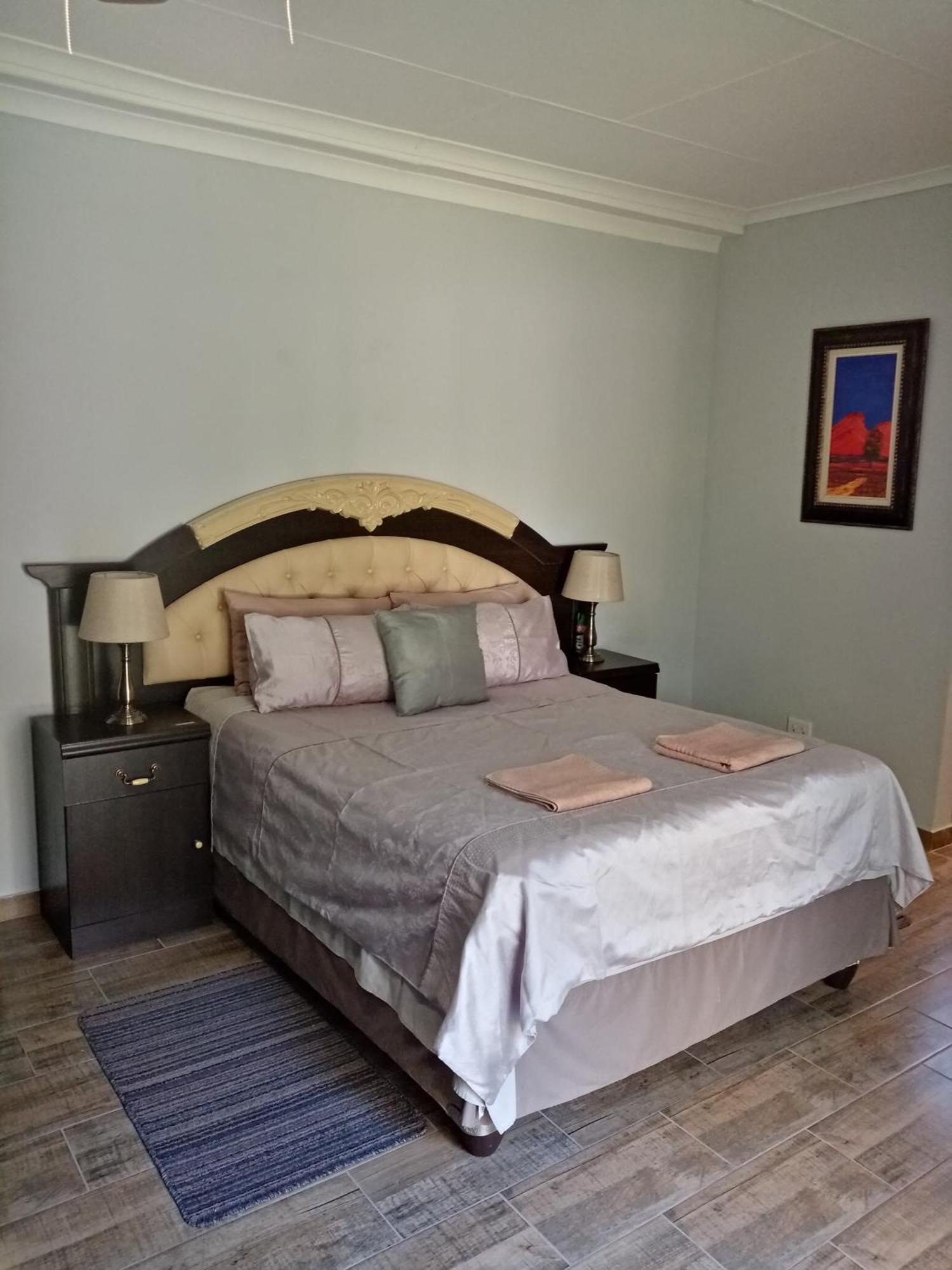 De La Rose Guesthouse Lephalale Ngoại thất bức ảnh