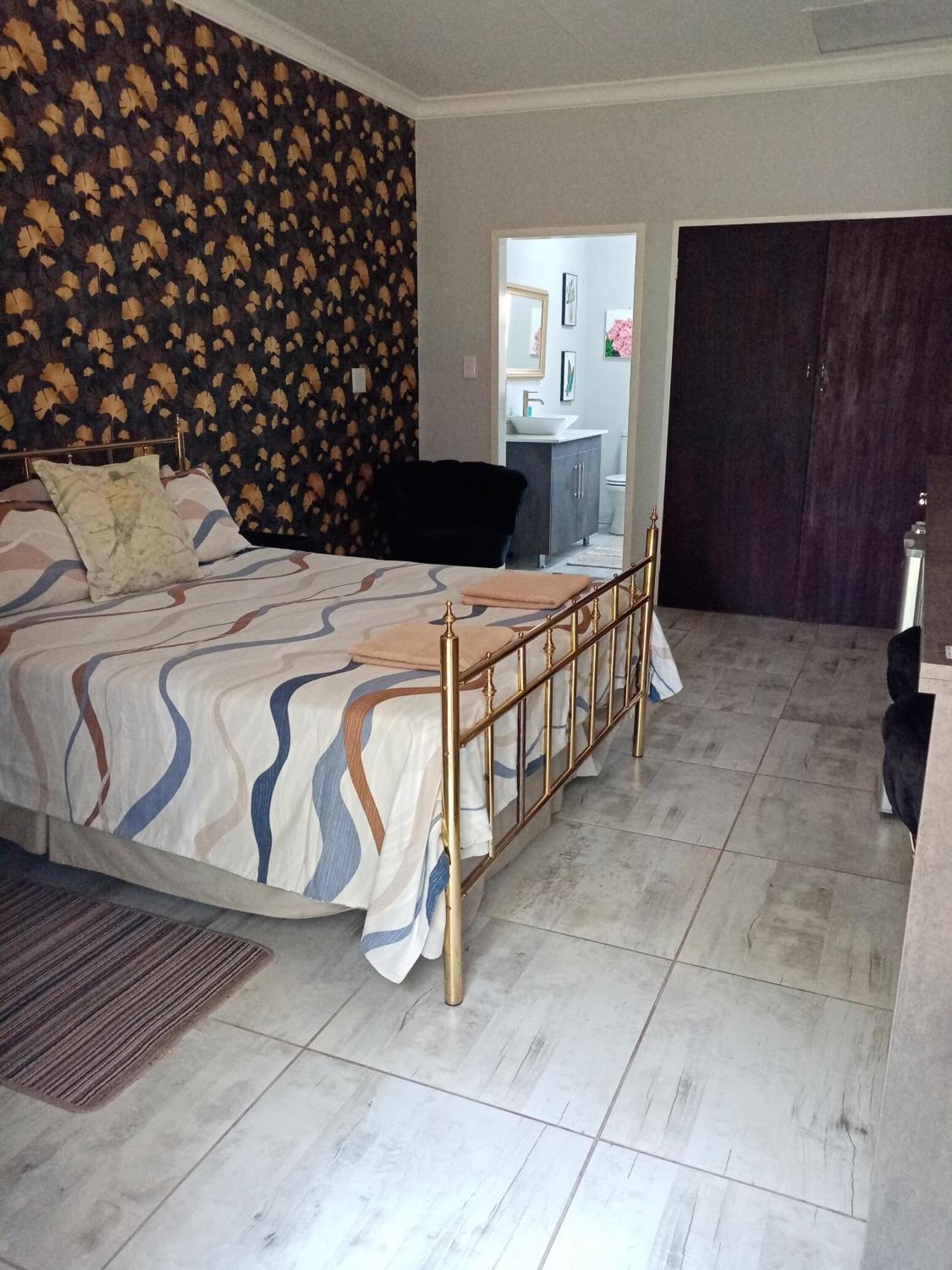De La Rose Guesthouse Lephalale Ngoại thất bức ảnh
